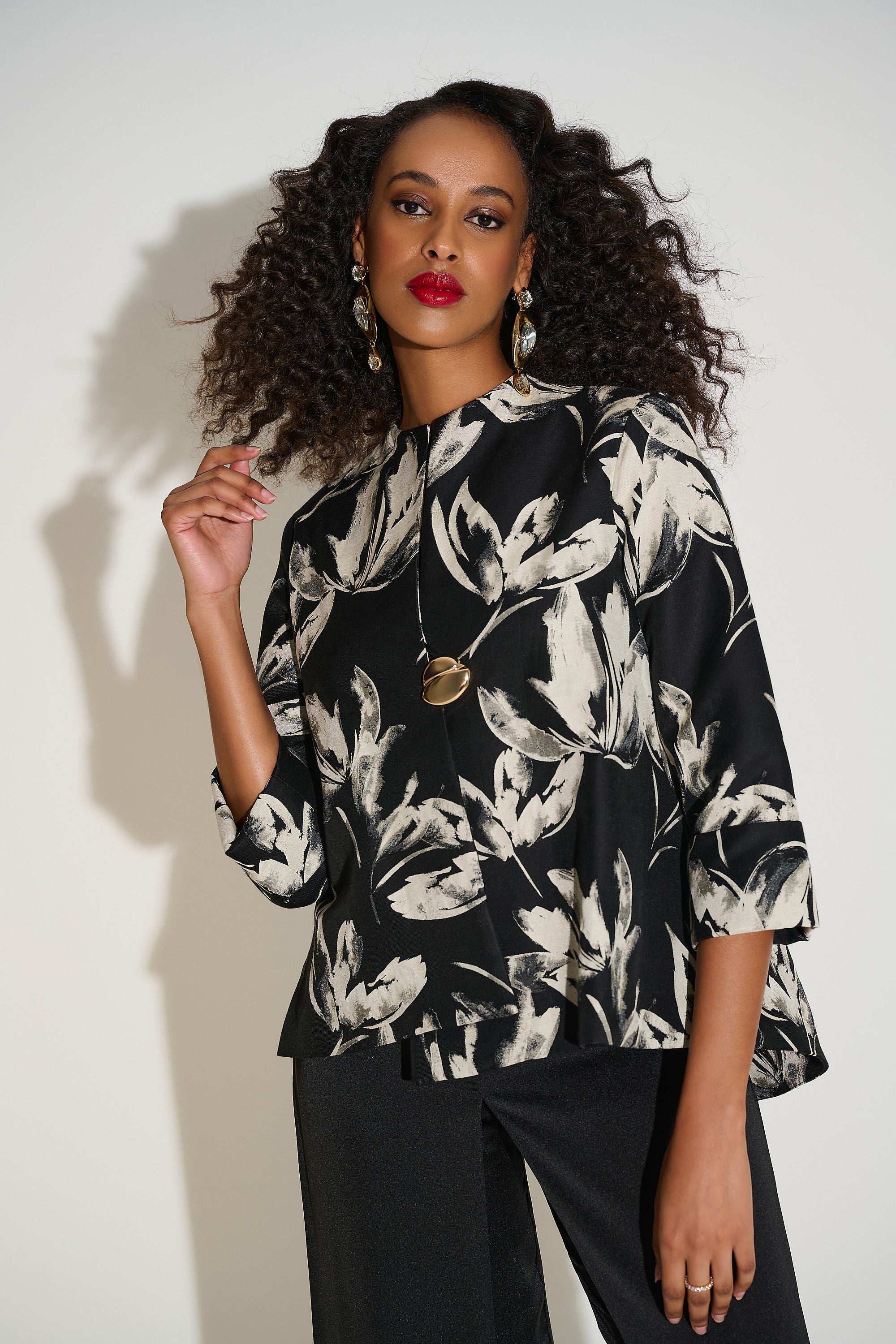 Signature Jacquard Floral Print Swing Jacket