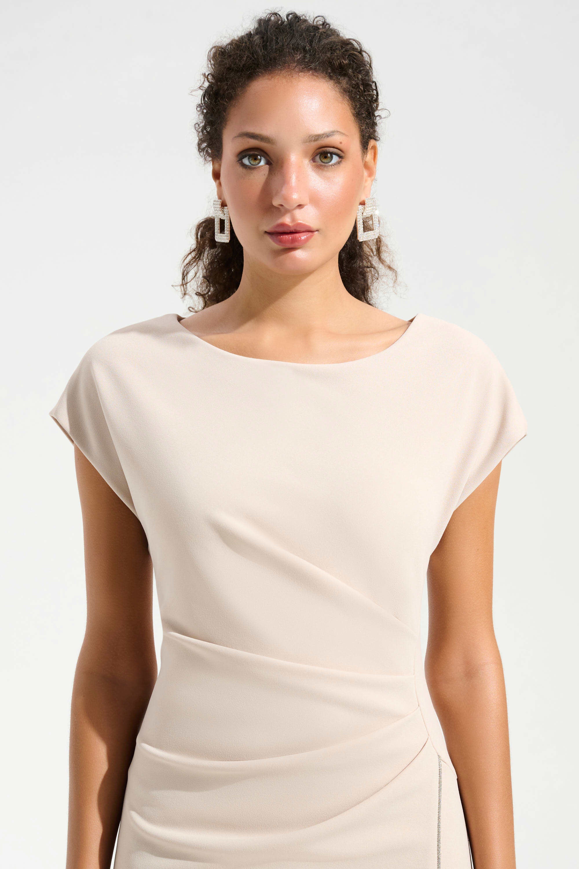 Scuba Crepe Sheath Gown With Rhinestones Piping