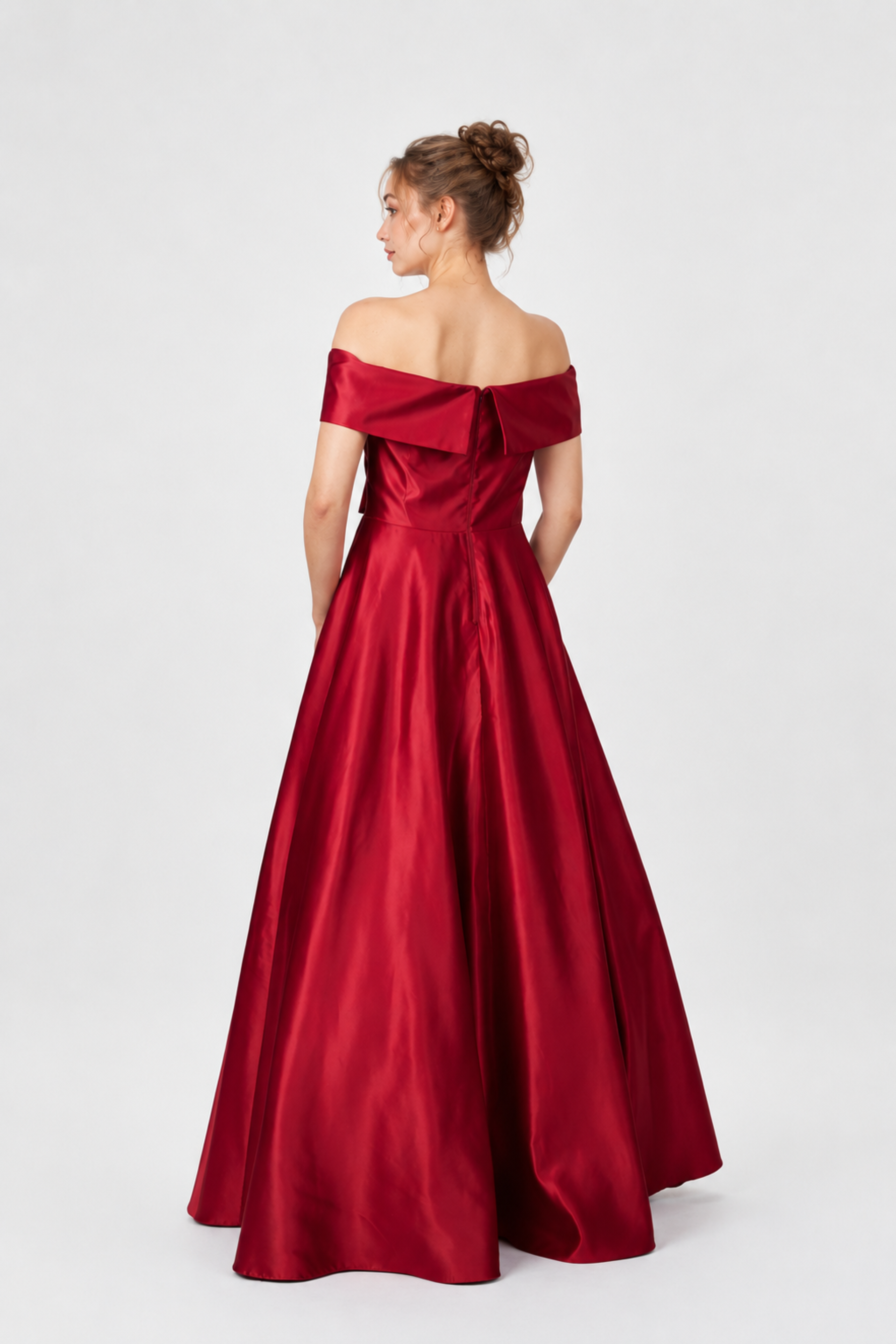 Nahdia Sweetheart Off Shoulder Satin Gown 225384