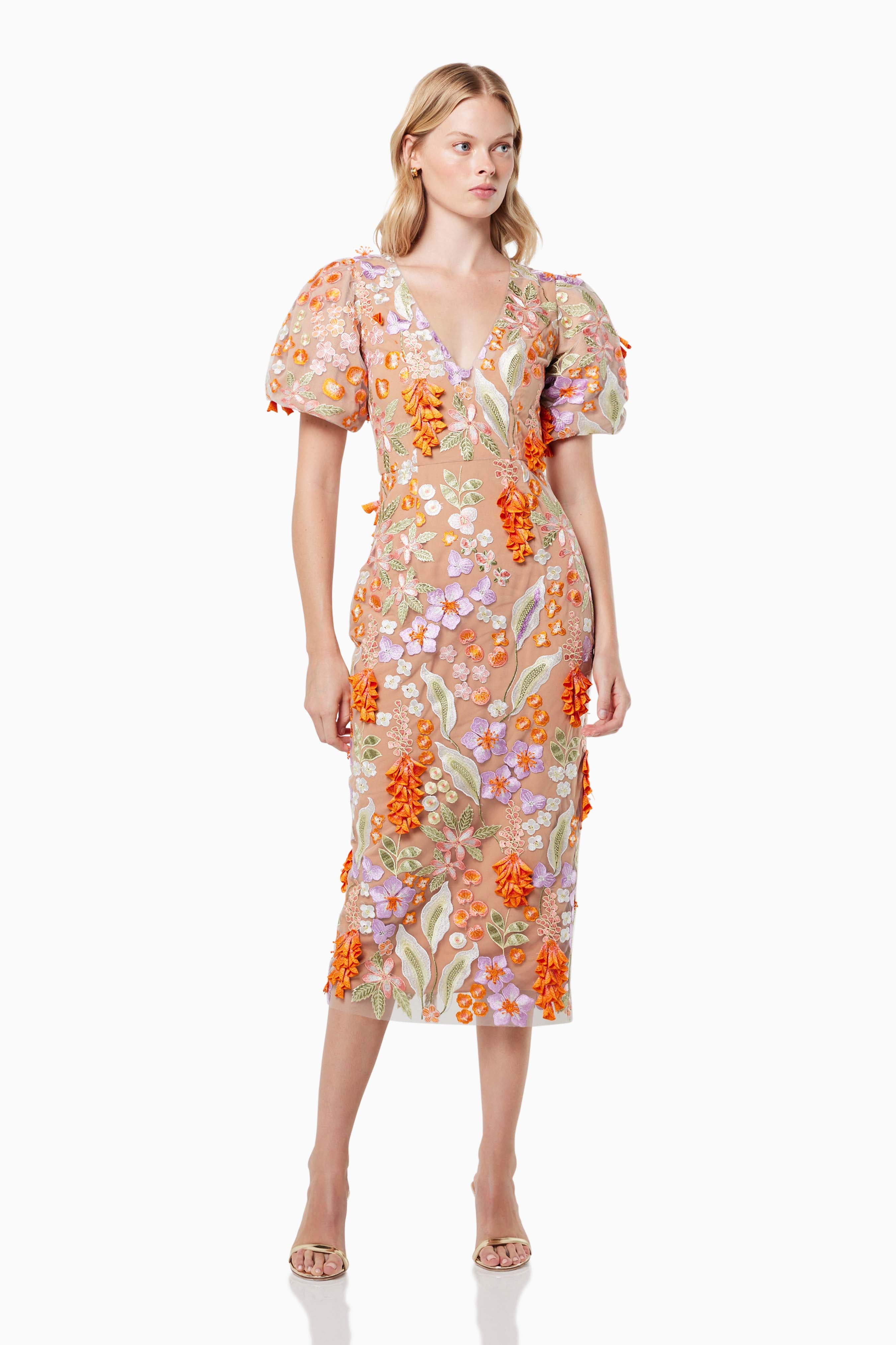 Elliatt Remix 3D Floral Midi Dress Elliatt Remix 3D Floral Midi Dress