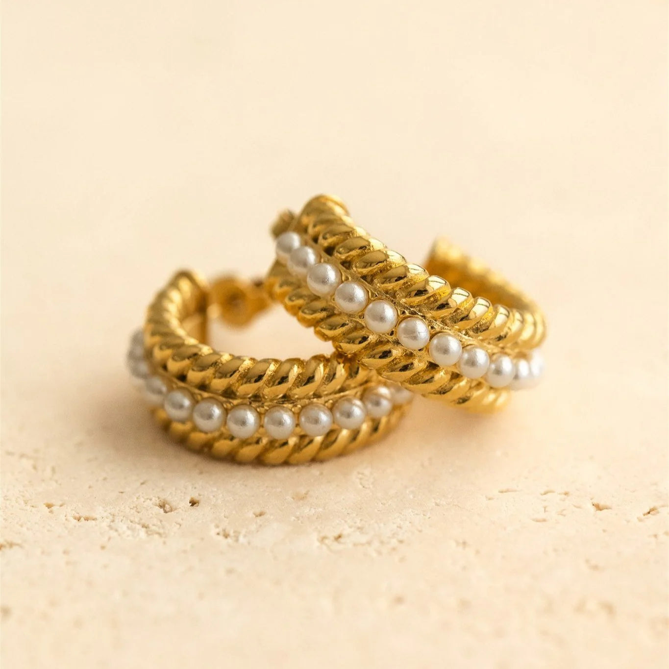 Elle Hoop Earrings