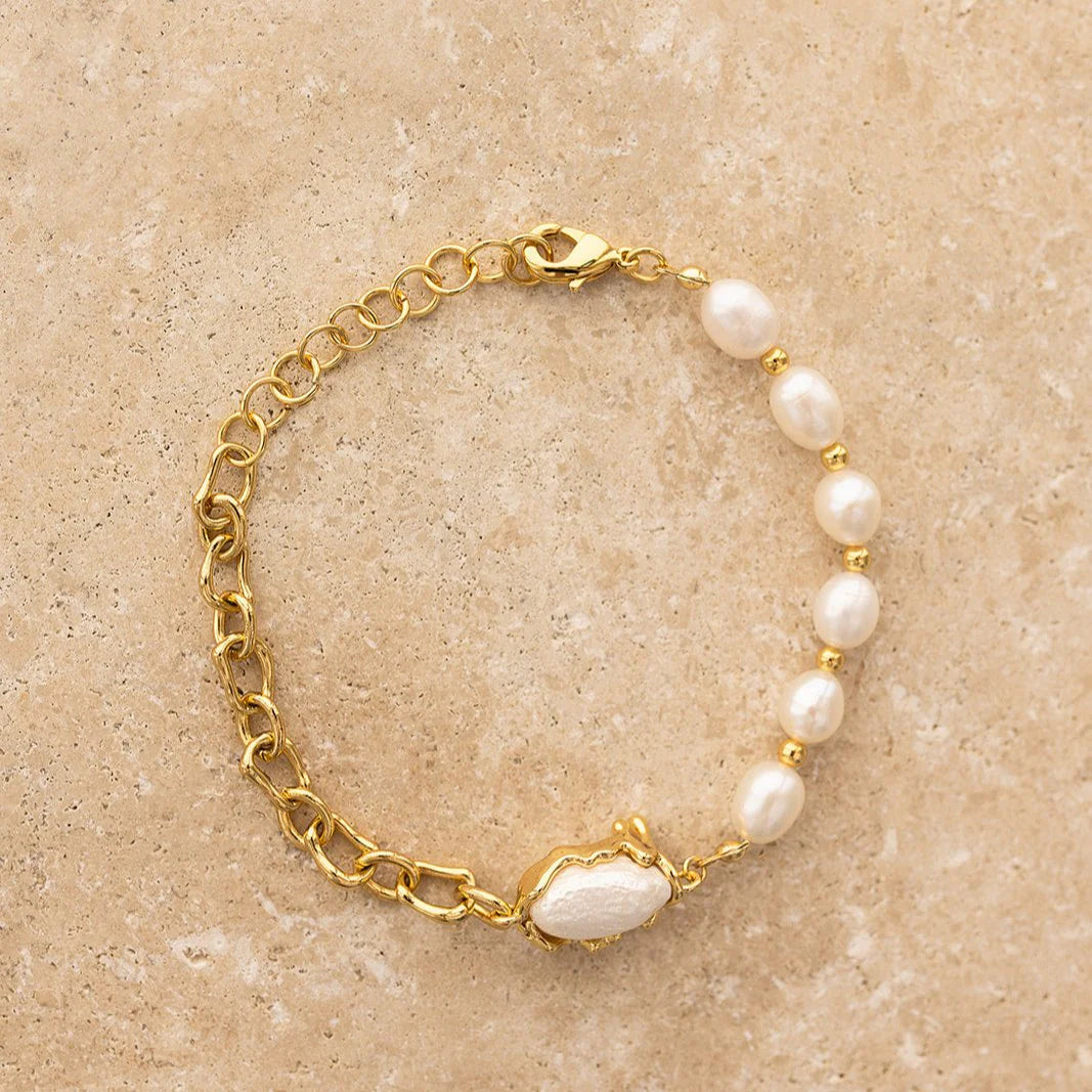 Rosalie Freshwater Pearl Bracelet