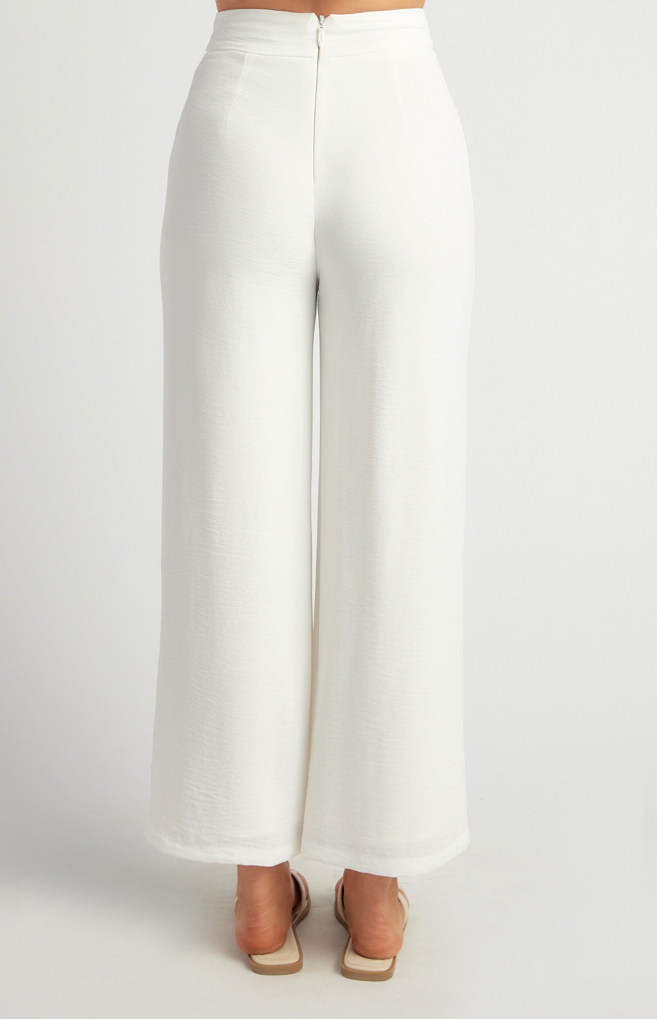 Textured Wide Leg Pants