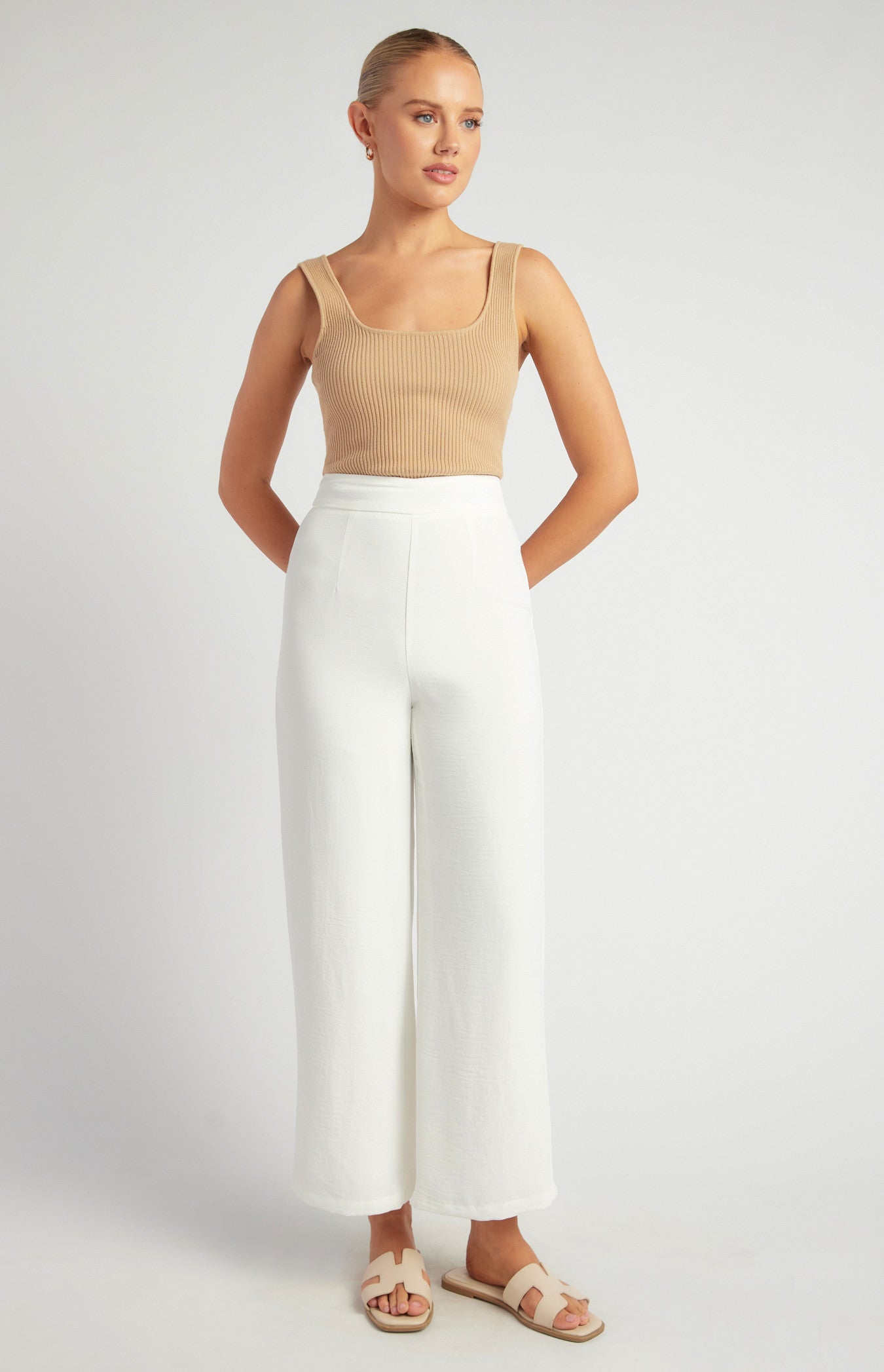 Textured Wide Leg Pants